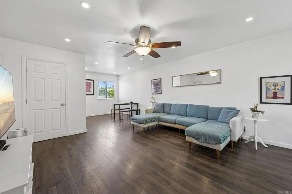 https://cdn.realtyfeed.com/cdn/127/306459604/0ecf9316c034038a2a01fb8e92e580c9.webp