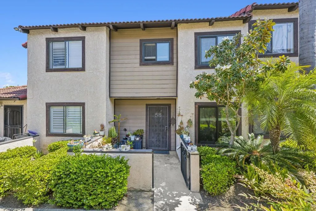 https://cdn.realtyfeed.com/cdn/127/306459604/4d7cba2f21aeb5e217227f11dd278fc6.webp