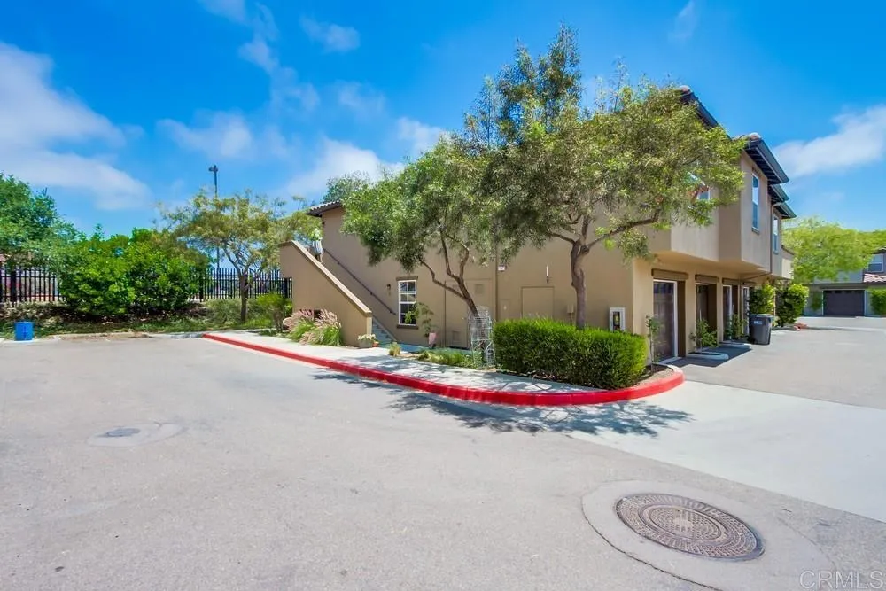 Photo #2: PTP2504187 Listing 