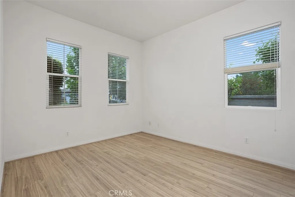 https://cdn.realtyfeed.com/cdn/127/306459956/b6c5192b5a2a40c4548d50c68a3339a3.webp