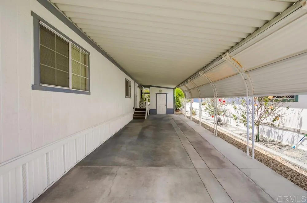 https://cdn.realtyfeed.com/cdn/127/306460022/8e5be895d32db2fb99c508b05993553a.webp