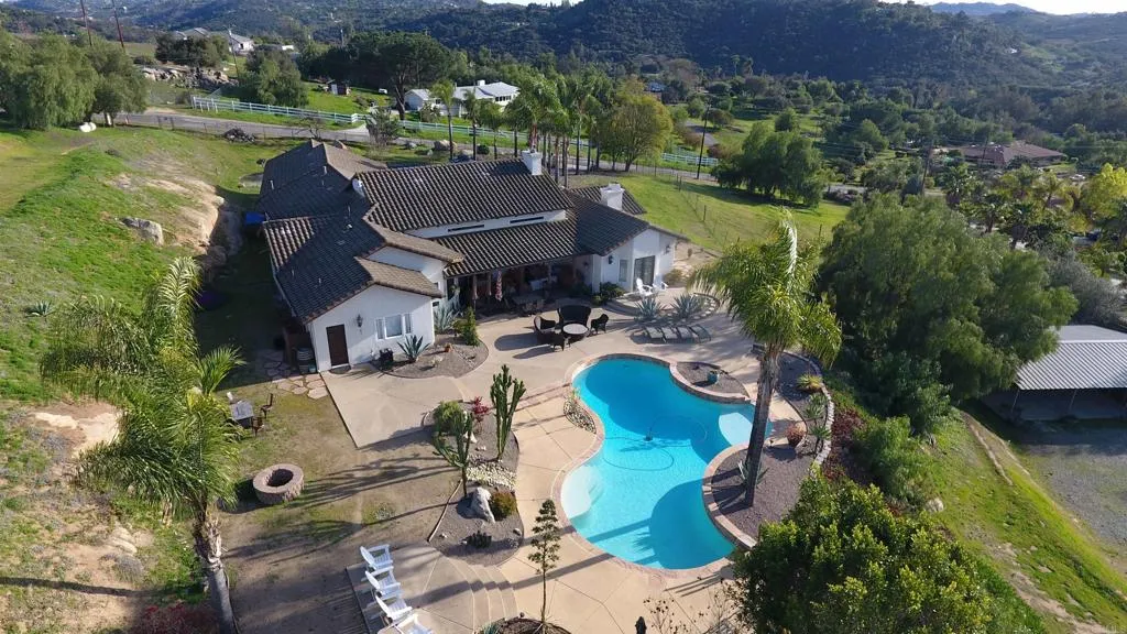 https://cdn.realtyfeed.com/cdn/127/306460025/3d1f9a4f074dc44ecab1e20e3e0b940f.webp