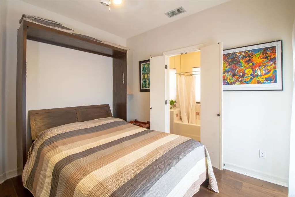 https://cdn.realtyfeed.com/cdn/127/306460025/5bfcf75c99ca05be859eb9ba054921eb.webp