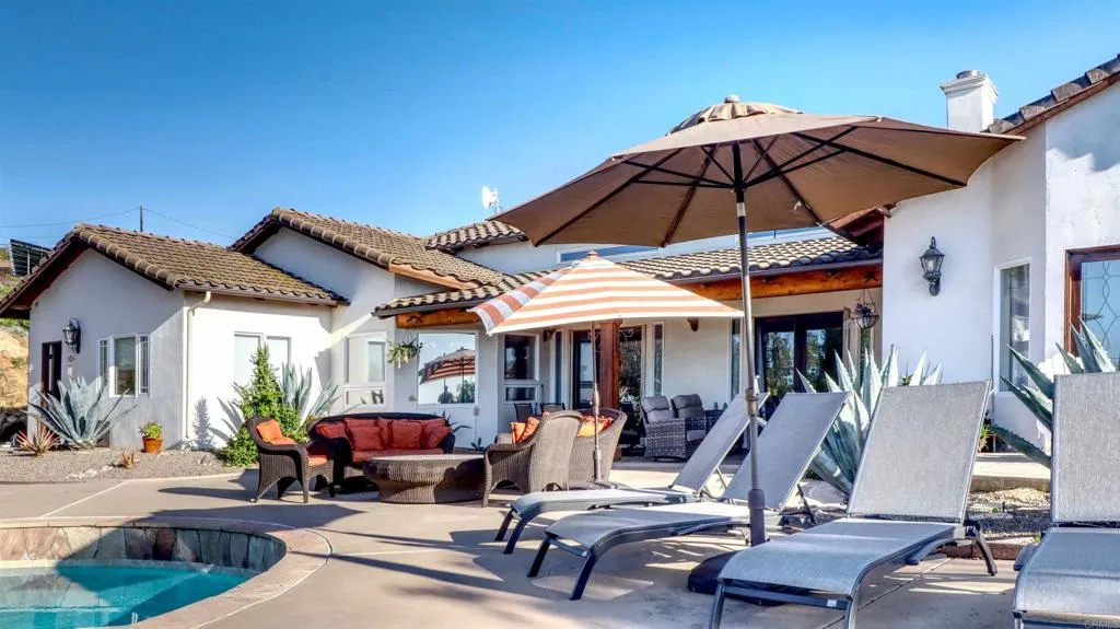 https://cdn.realtyfeed.com/cdn/127/306460025/d267d43e691bfb0927c2bb4f73c588c1.webp