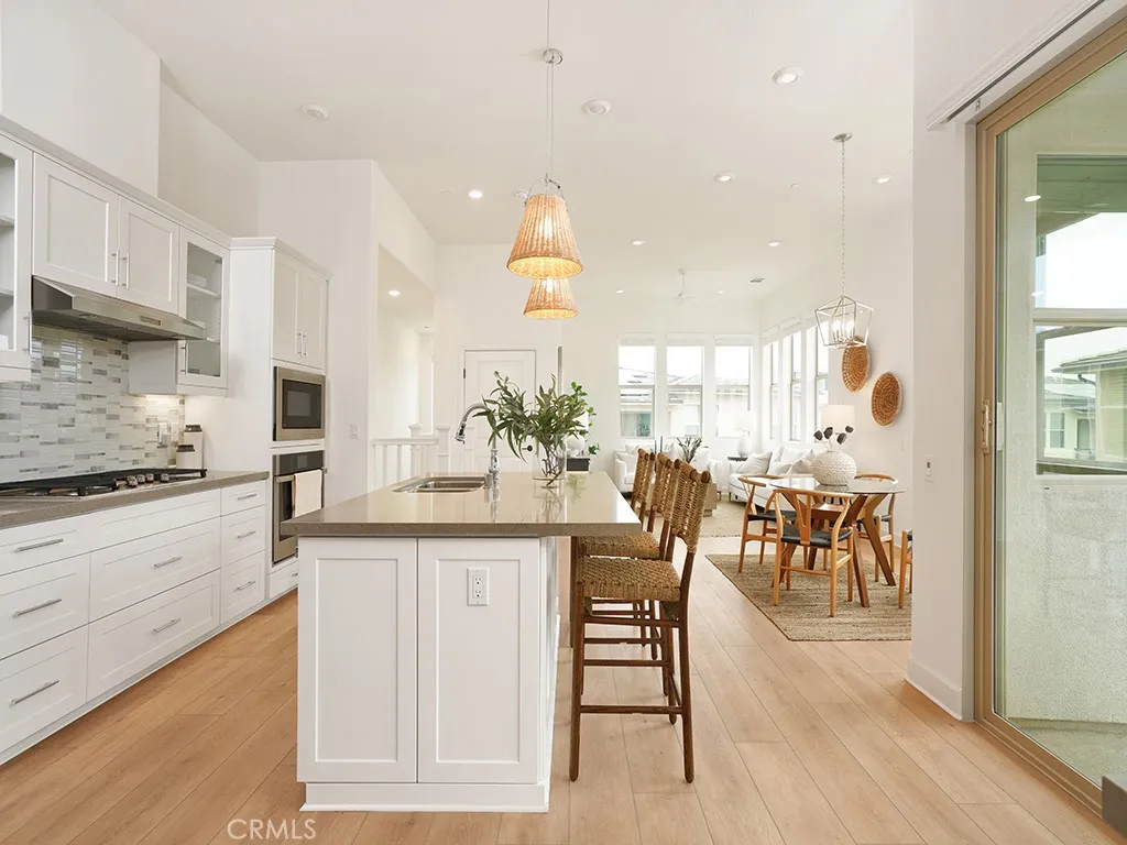 Photo #3: OC25126178 Listing 