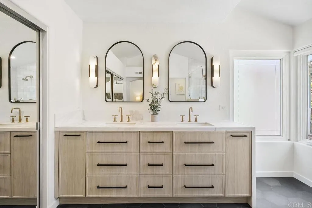 https://cdn.realtyfeed.com/cdn/127/306460430/24141f739b34334cf23bbdc0a4b5d783.webp
