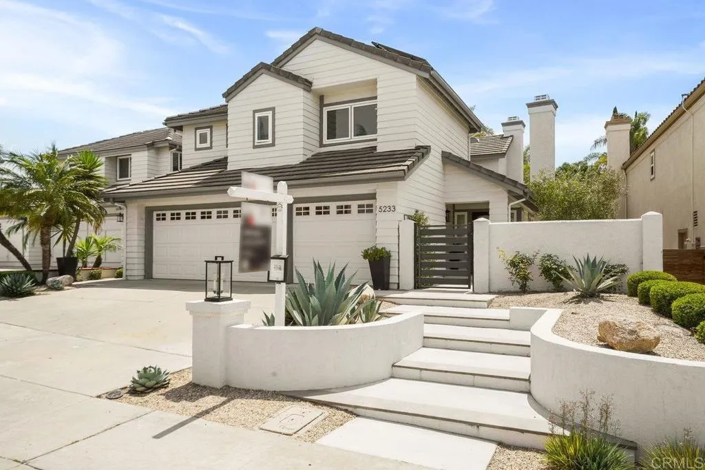 https://cdn.realtyfeed.com/cdn/127/306460430/2c7738cc927d6d842c0613ecb88915b4.webp