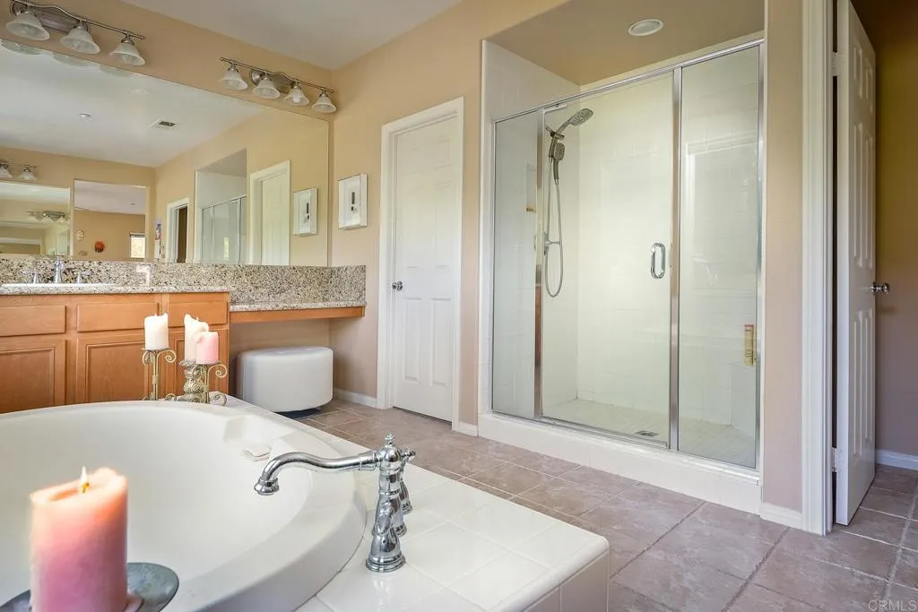 https://cdn.realtyfeed.com/cdn/127/306460620/21db71b76c94bc1444753dce083346ee.webp