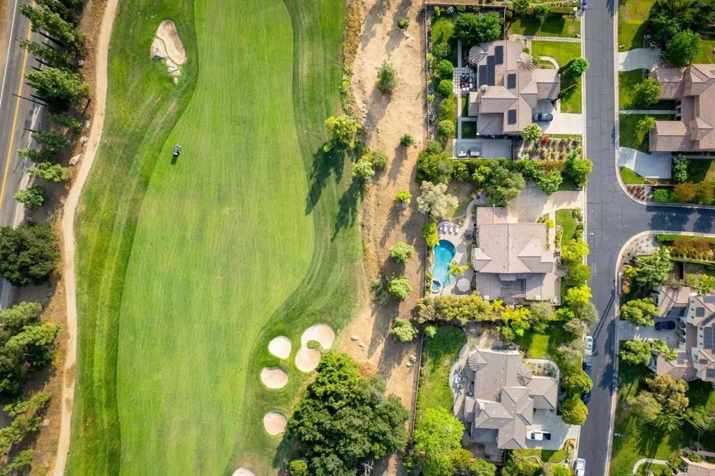 https://cdn.realtyfeed.com/cdn/127/306460620/4b0b10eb3981b2ebf3d0072e52cbb567.webp