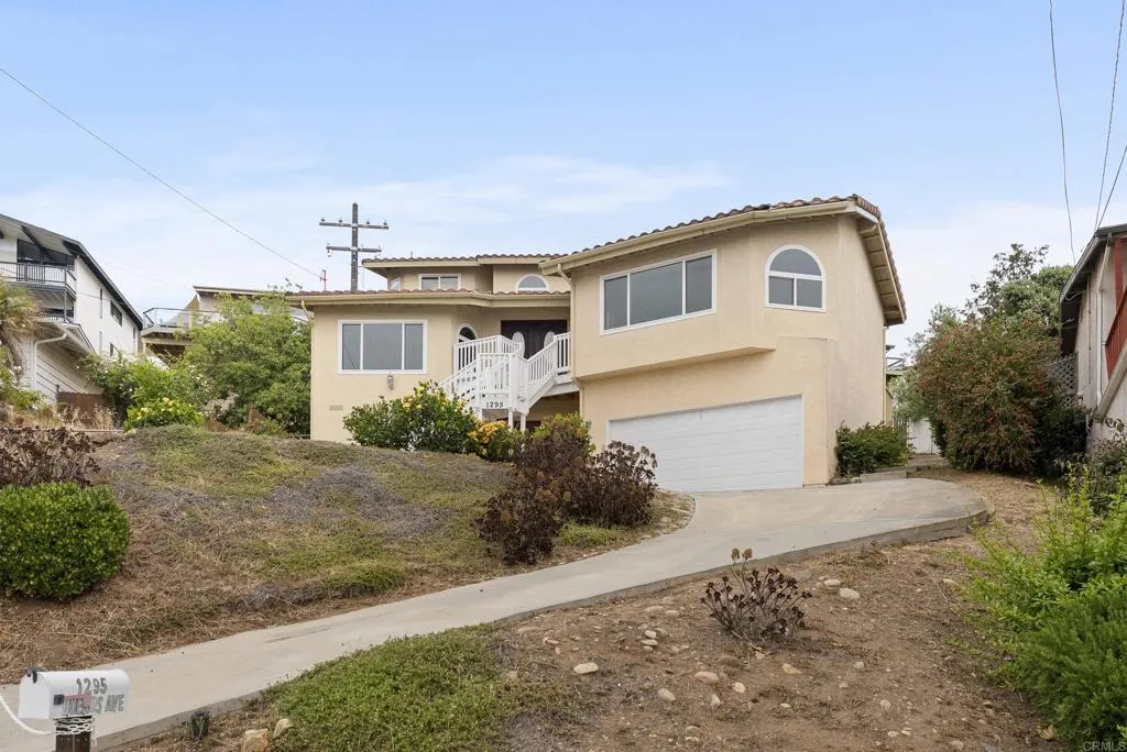 https://cdn.realtyfeed.com/cdn/127/306460668/0f5aed7659a9a1eb175de3e787807d70.webp