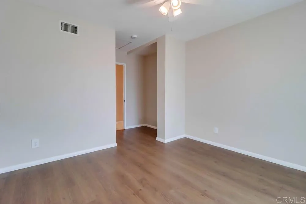 https://cdn.realtyfeed.com/cdn/127/306460682/8e56c6515476a0337e041d9567ed27d2.webp