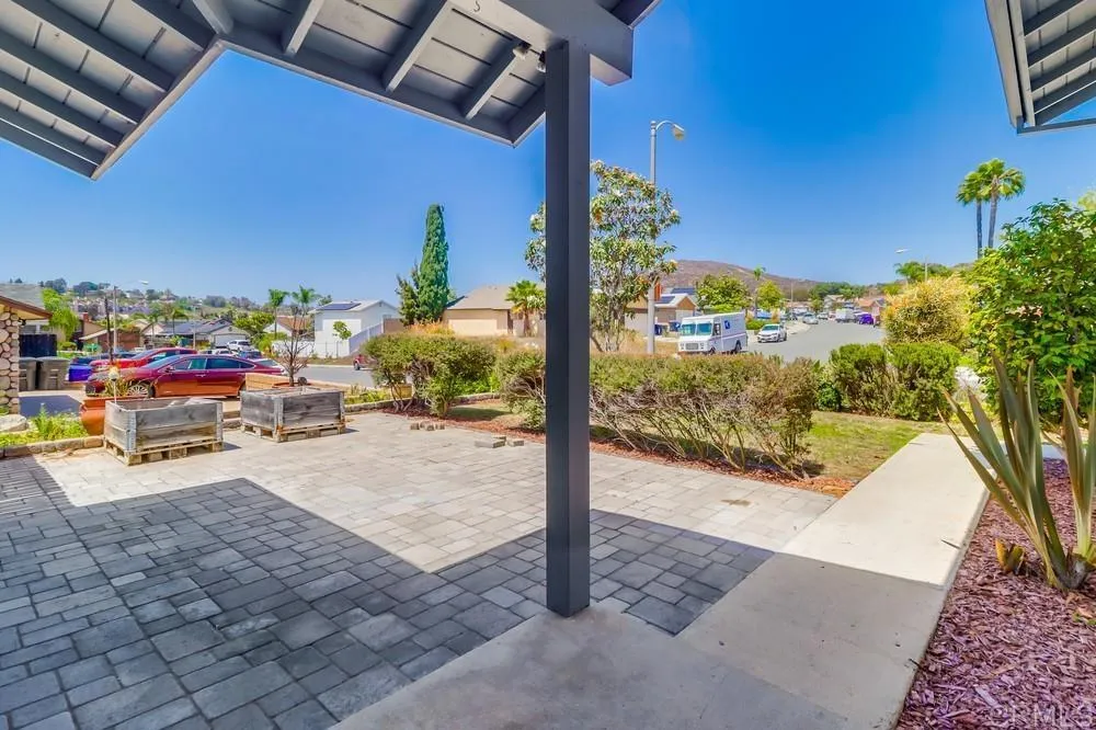 https://cdn.realtyfeed.com/cdn/127/306460682/f2d3216dae590cce426a991c9d426ed0.webp