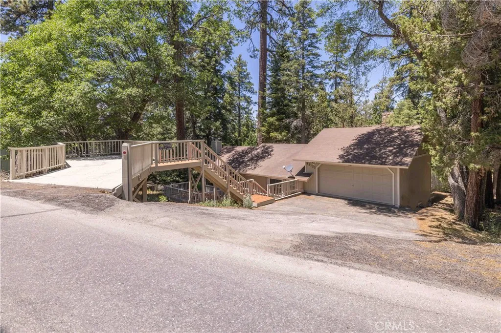 43133 Moonridge Rd, Big Bear, CA 92315 - Photo 4 of 36, Big Bear, CA
