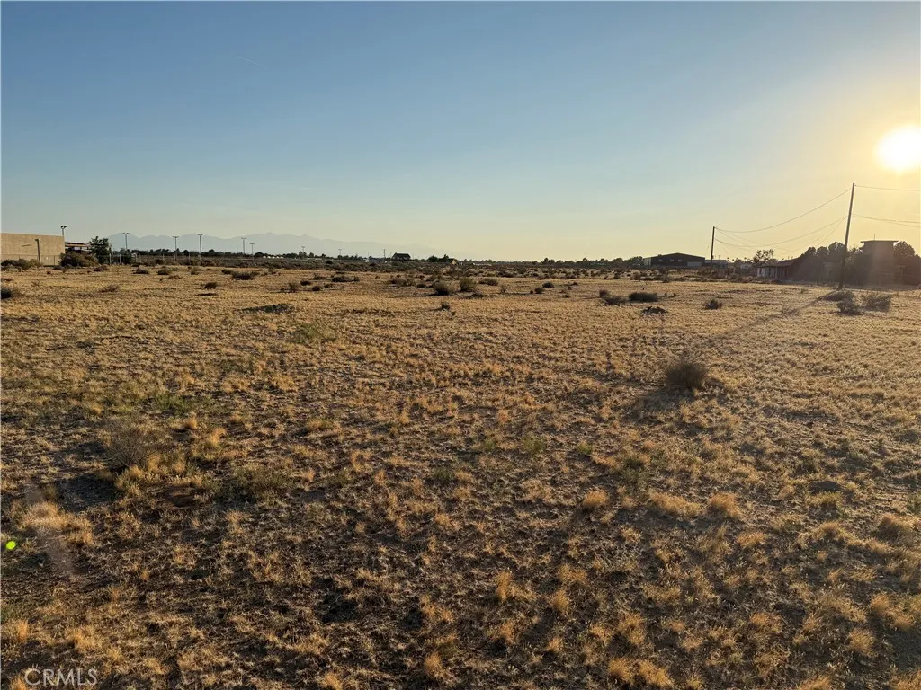Apple Valley, CA 92308