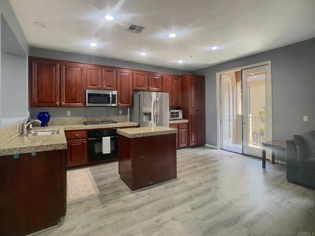Photo #7: PTP2504226 Listing: Photo #7