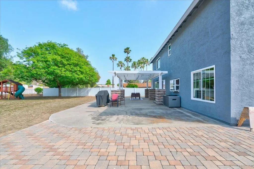 https://cdn.realtyfeed.com/cdn/127/306461038/909da1ad13f985c2e2a1aac2d26dd6e1.webp