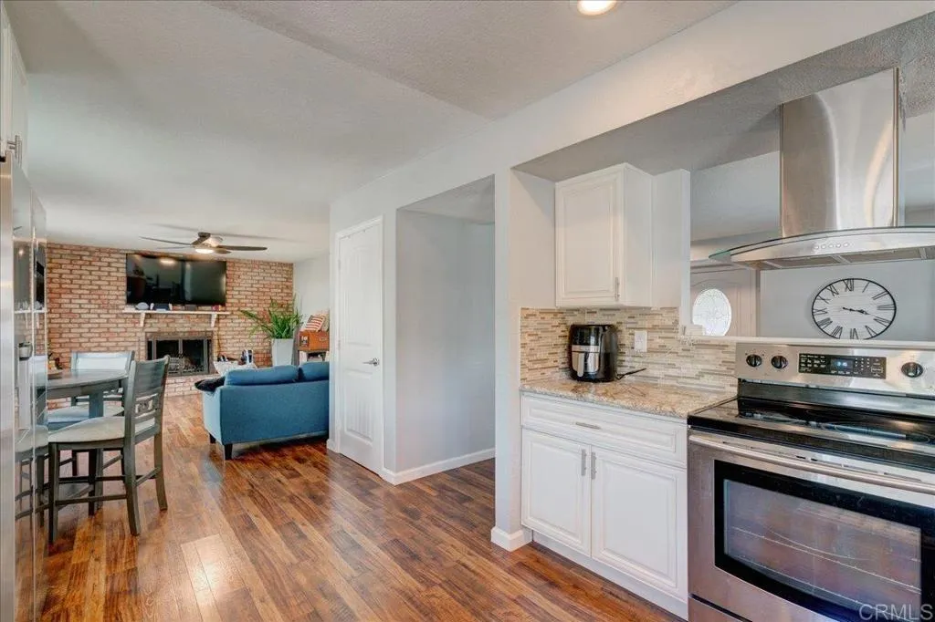 https://cdn.realtyfeed.com/cdn/127/306461038/b212b9cdec9a03a1d008b17b14b6c060.webp