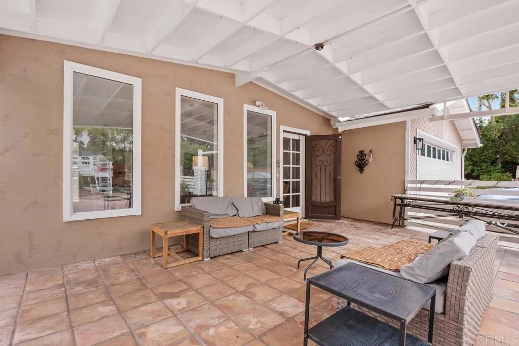 https://cdn.realtyfeed.com/cdn/127/306461082/3f94c2288dfea33c13c8c6df52f1d3d9.webp