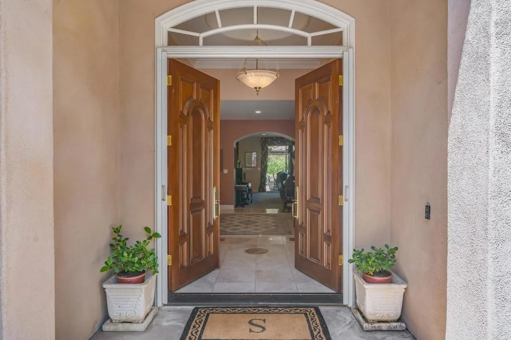 https://cdn.realtyfeed.com/cdn/127/306461127/07317c83cba5572c6c09ef470a040fec.webp