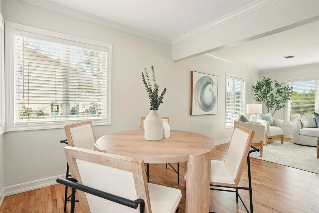 https://cdn.realtyfeed.com/cdn/127/306461129/f73761030d620322545cc3532e545690.webp