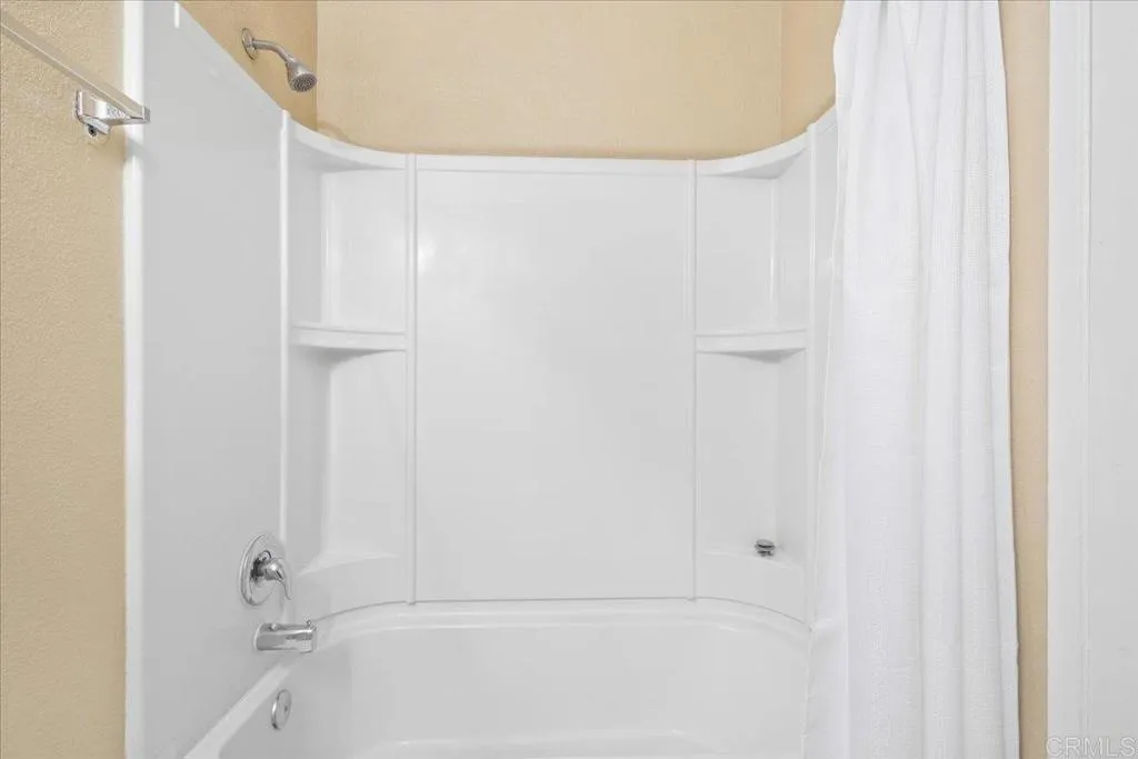 Photo #16: PTP2504230 Listing: Photo #16