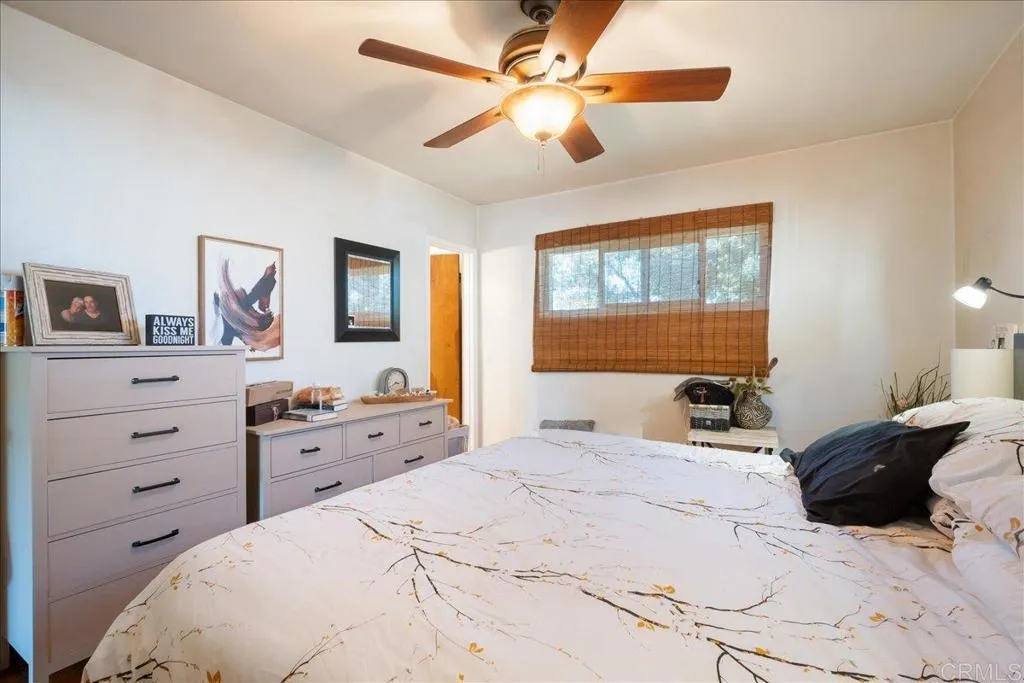 https://cdn.realtyfeed.com/cdn/127/306461215/21bd0c744e7161ee58f5dec26877e1c3.webp