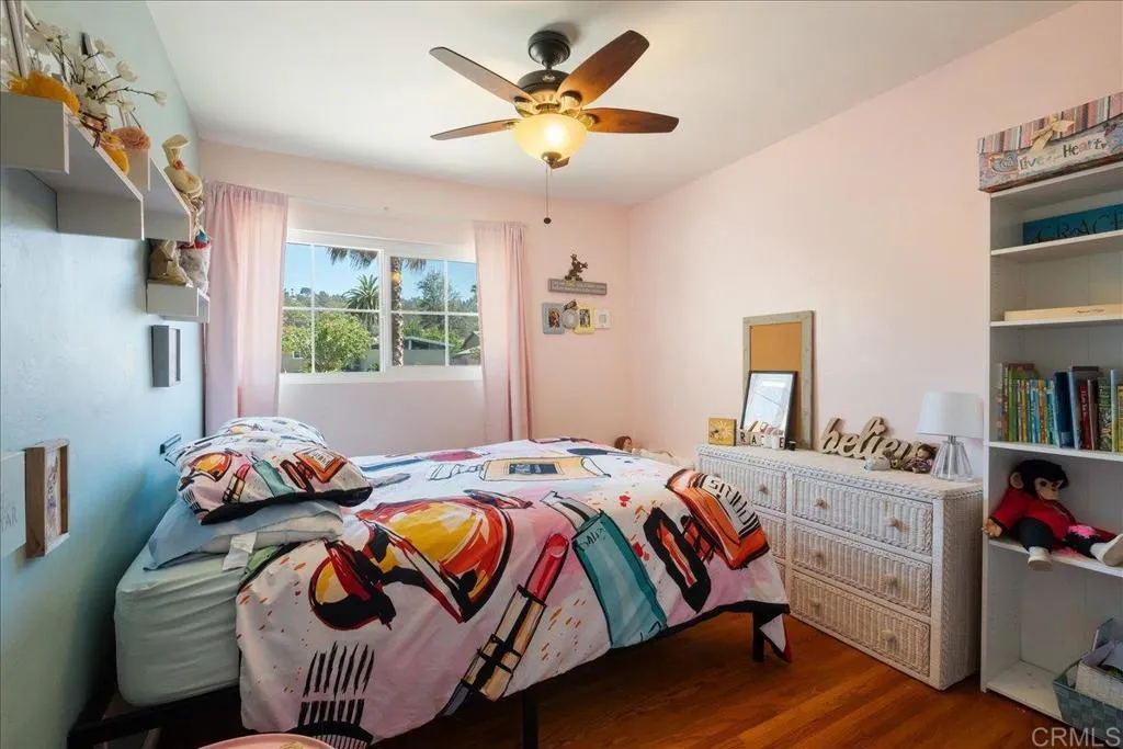 https://cdn.realtyfeed.com/cdn/127/306461215/baf07a67fd4885c6fe7bbbc549aa0a3b.webp