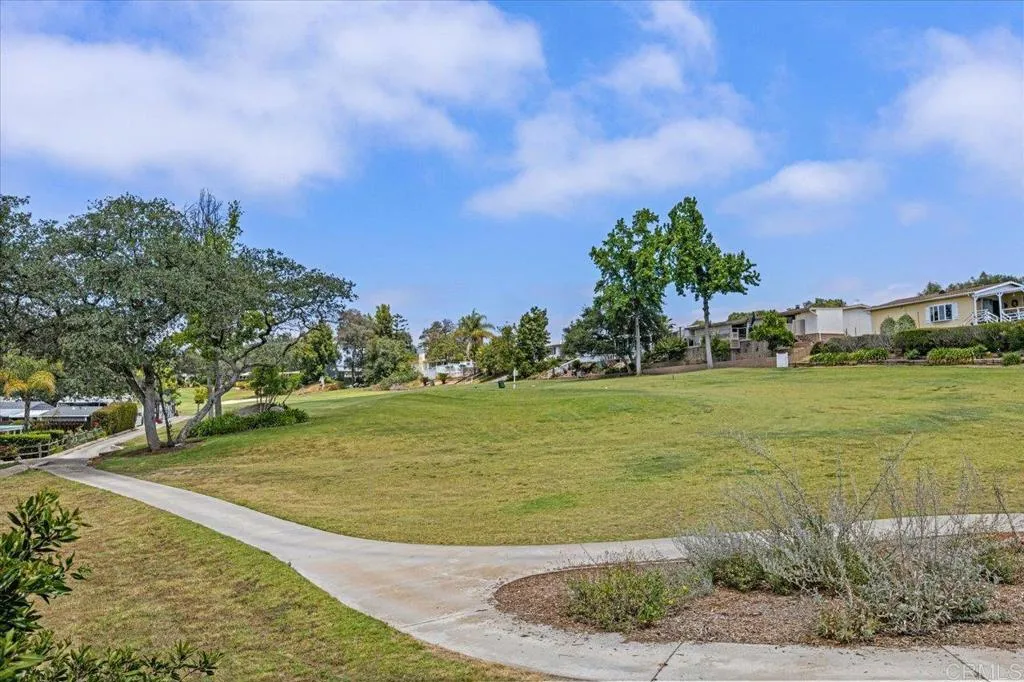 https://cdn.realtyfeed.com/cdn/127/306461224/1d7b28bd1ae729931538041c74013a01.webp