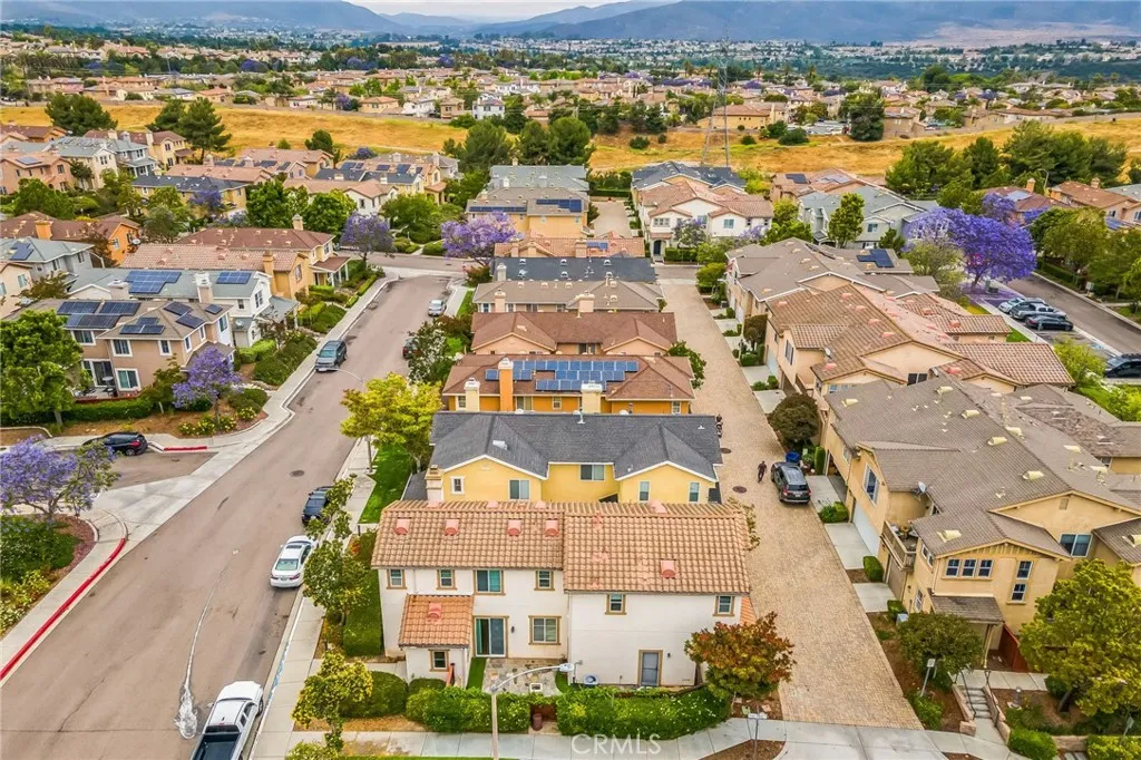 https://cdn.realtyfeed.com/cdn/127/306461246/4943cab801ab7962759e3662df896d4a.webp