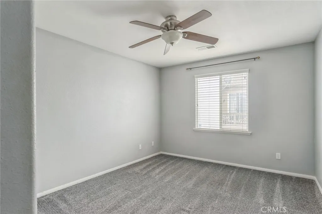 https://cdn.realtyfeed.com/cdn/127/306461246/74227714a721c2f260db78f82298ce14.webp