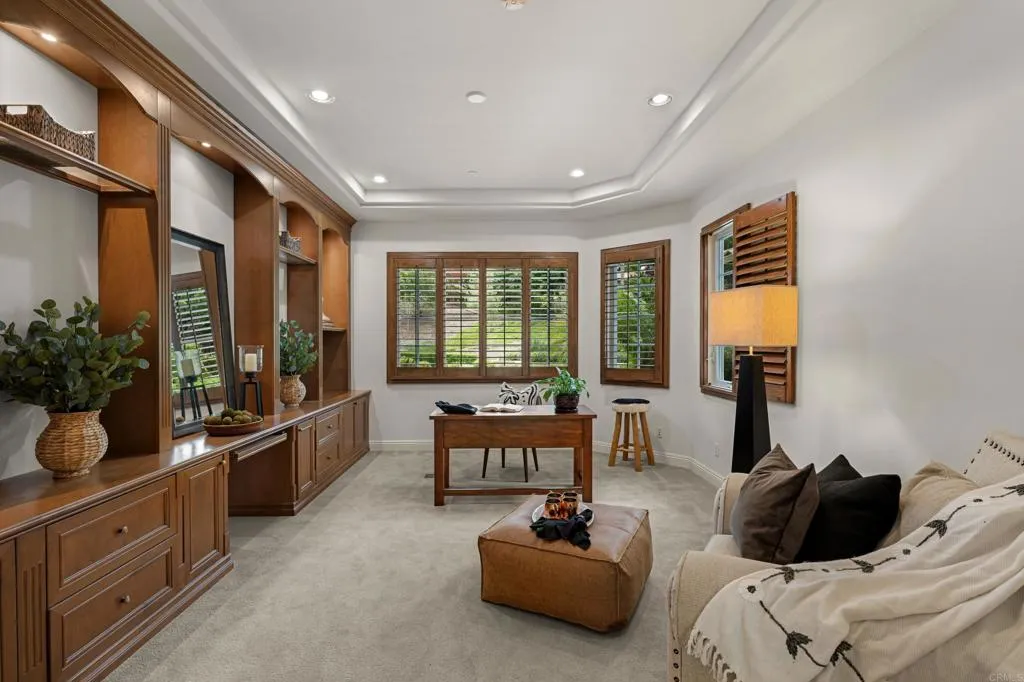 https://cdn.realtyfeed.com/cdn/127/306461271/5e2d45dcc7e6cdfbdb6813e6481c63b6.webp