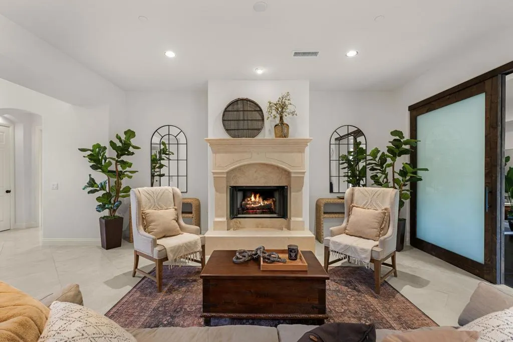 https://cdn.realtyfeed.com/cdn/127/306461271/ae296064ee4af1a5ed66e660bb4be15d.webp