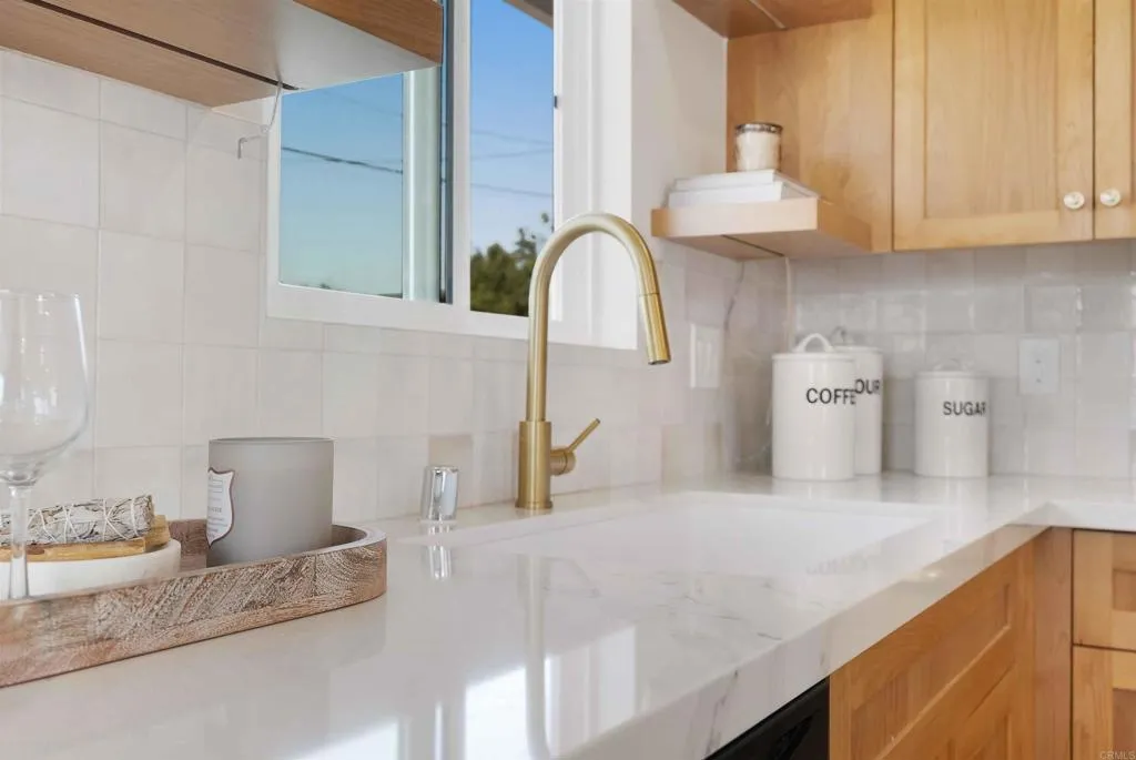 https://cdn.realtyfeed.com/cdn/127/306461308/c87fbe1c1943c54c23269e4df729fc2d.webp