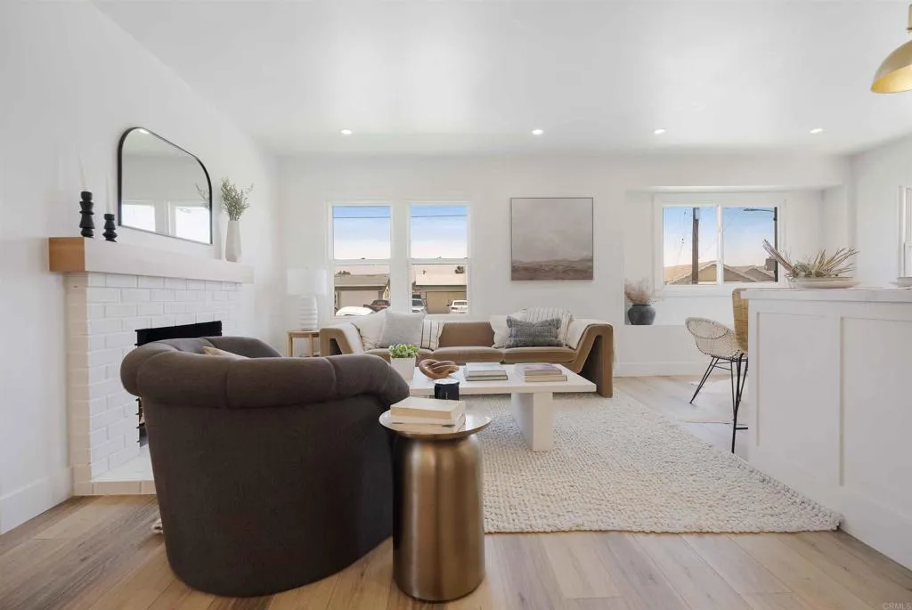 https://cdn.realtyfeed.com/cdn/127/306461308/f5c172f2295884ddaa0cf44e815a0eee.webp