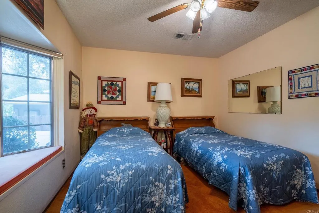 https://cdn.realtyfeed.com/cdn/127/306461348/3c1cde7c48b6ae49645c99da84d6153c.webp