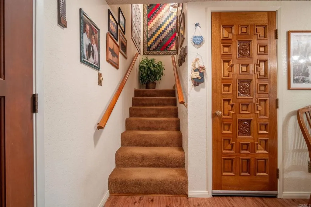 https://cdn.realtyfeed.com/cdn/127/306461348/4129883a324acb24aaf692b3076e6722.webp