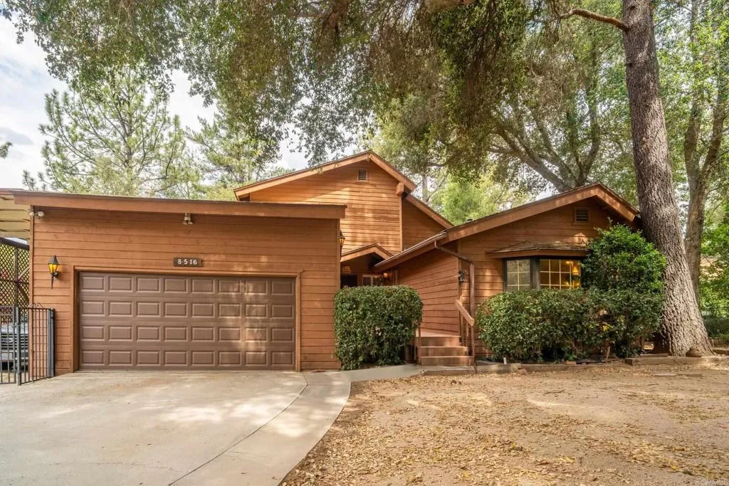 https://cdn.realtyfeed.com/cdn/127/306461348/95fb4336d2ad402502db2a4bb4b55216.webp