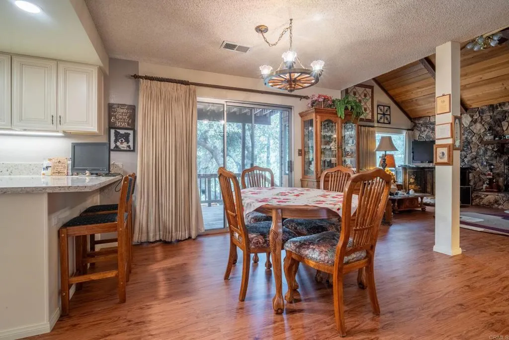 https://cdn.realtyfeed.com/cdn/127/306461348/cac0df2a874af849471ba74e824f1028.webp