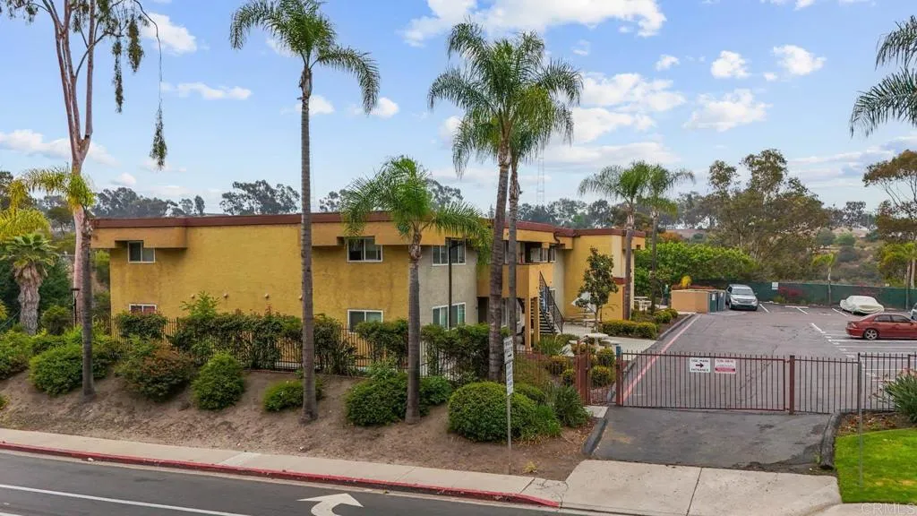 https://cdn.realtyfeed.com/cdn/127/306461489/0f3eebefc613c7bb29a7d717138c59fd.webp