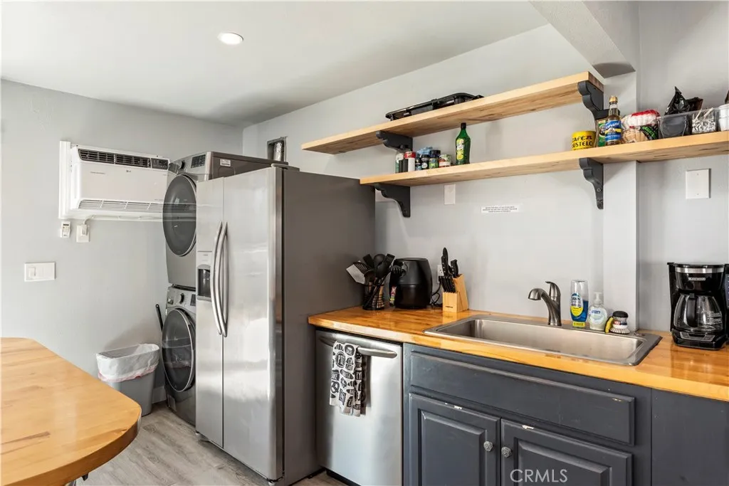 https://cdn.realtyfeed.com/cdn/127/306461531/4174e4c057eca50d7df078ee39d0106b.webp