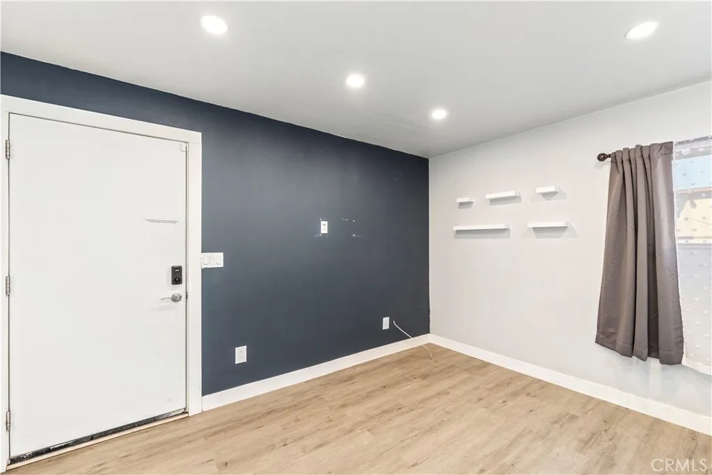 https://cdn.realtyfeed.com/cdn/127/306461531/48a84b6d7f75b725d904f410bf8d4d67.webp