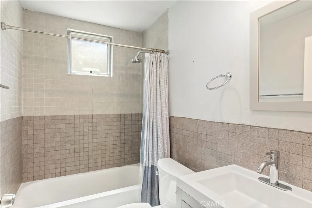 https://cdn.realtyfeed.com/cdn/127/306461531/8a654cfdcac1fea7531df3269e3852d8.webp