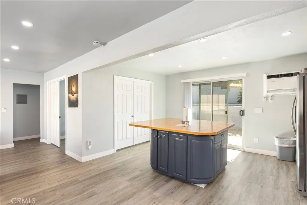 https://cdn.realtyfeed.com/cdn/127/306461531/e441cd0420ccf02e169b3f3cf69dc6ff.webp