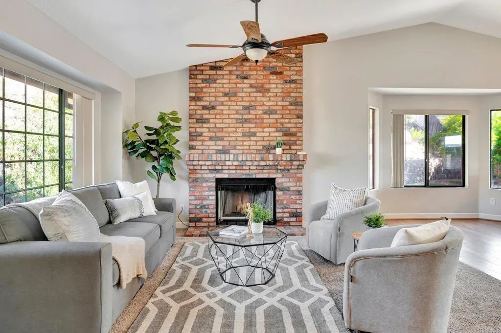 https://cdn.realtyfeed.com/cdn/127/306461532/0a75941e80a8680b8d60acd4534e1e43.webp