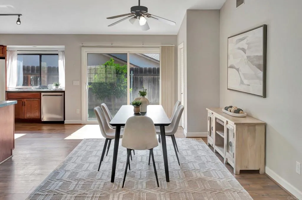 https://cdn.realtyfeed.com/cdn/127/306461532/0cecac24ae6e44317411200b21e3f327.webp