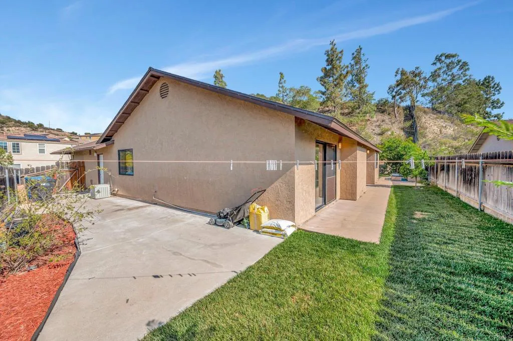 https://cdn.realtyfeed.com/cdn/127/306461532/89813dd44a19ee60a35633b573bd97d5.webp