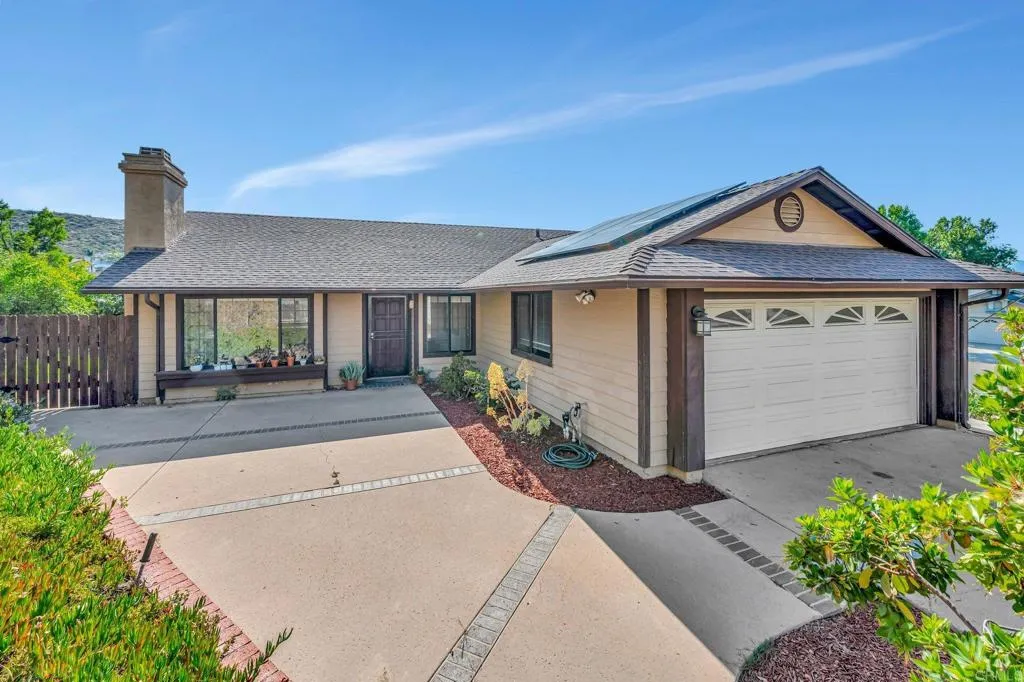 https://cdn.realtyfeed.com/cdn/127/306461532/dabfbeec9a3280579202f9898c8ff915.webp