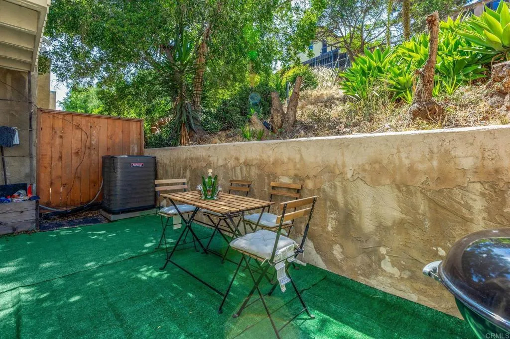 https://cdn.realtyfeed.com/cdn/127/306461646/adb16bff9b3a58e06d14ccc20cabae91.webp