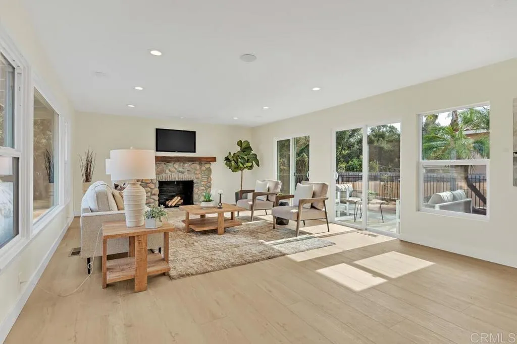 https://cdn.realtyfeed.com/cdn/127/306461702/3c490523c78520ee23d9e5e1f748af12.webp