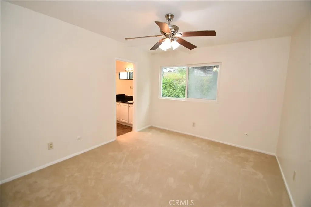 Photo #11: SB25128114 Listing: Photo #11